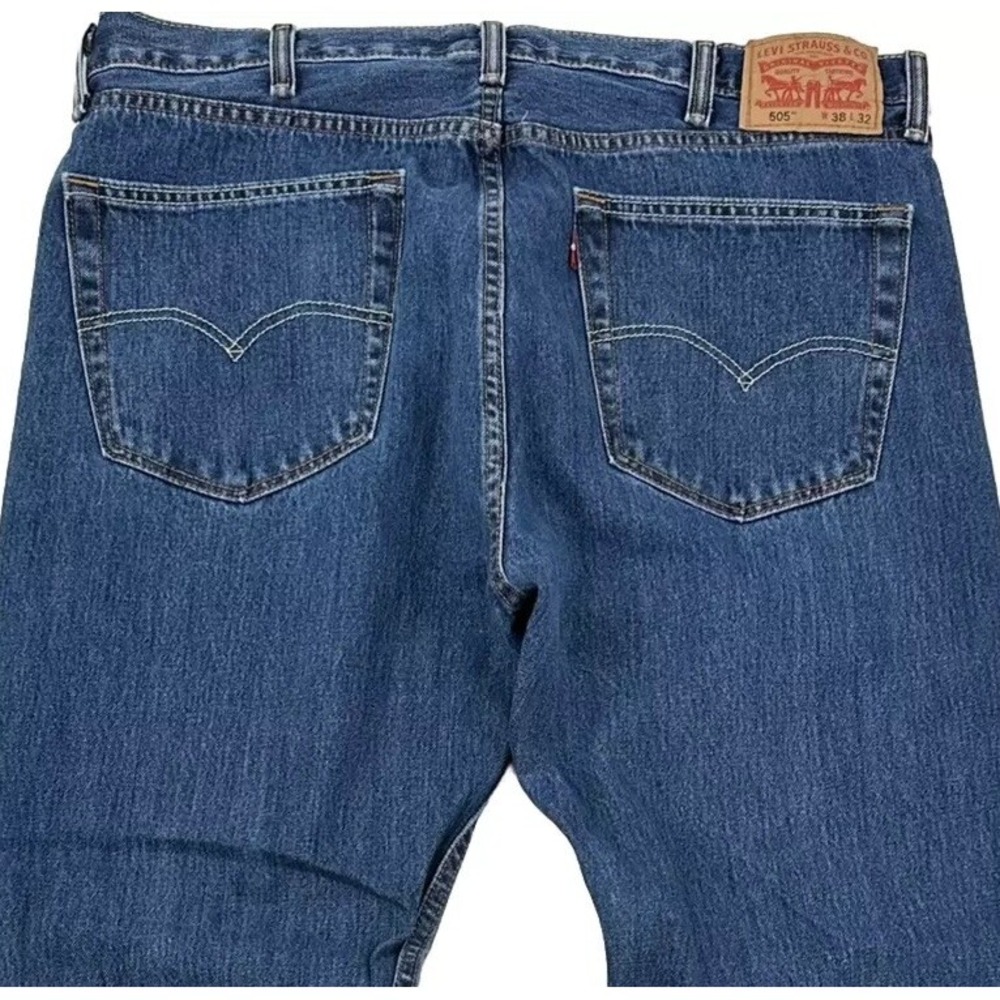 LEVI'S 505 Blue Jeans Men actual 38x30 Blue Thick Cotton Denim Zip Fly Straight